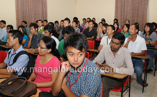 Tibetan students in Mangalore